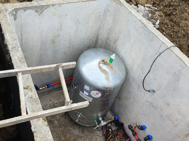 421926278_901257008369960_4315669200130333430_n